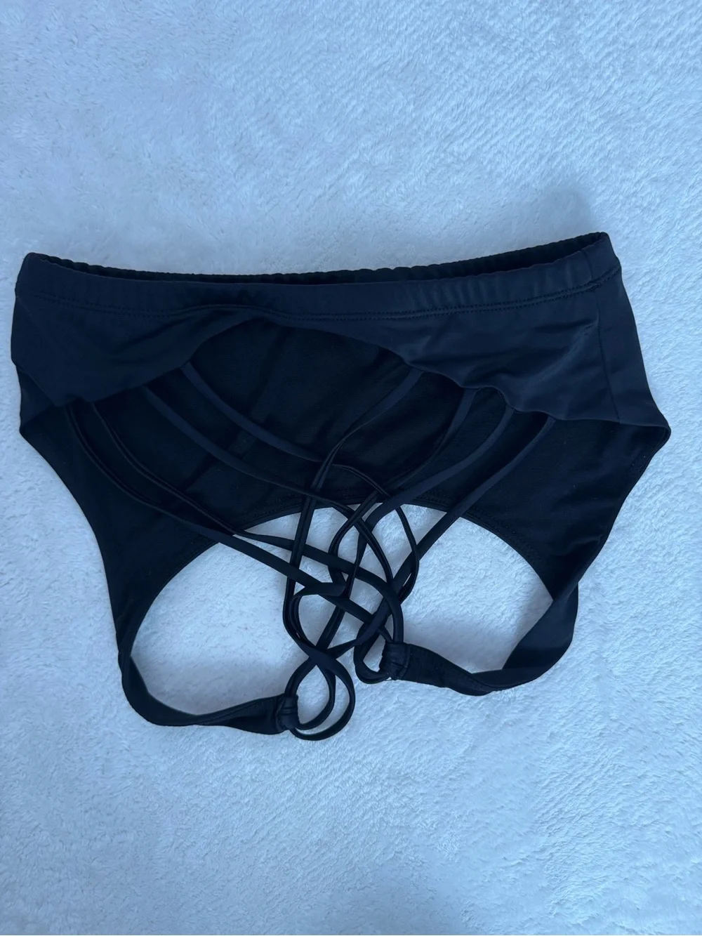 Onzie Black Strappy Back Sports Bra